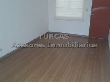 PRECIOSO Y MUY AMPLIO DUPLEX EN LINCE LIMITE CON SAN ISIDRO