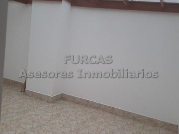 PRECIOSO Y MUY AMPLIO DUPLEX EN LINCE LIMITE CON SAN ISIDRO