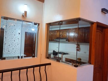 Venta de casa en el Sol de la molina .