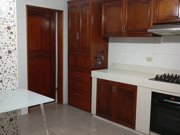 Venta de casa en el Sol de la molina .