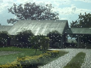 Oportunidad: Preciosa Casa Finca en zona de alta valorización.