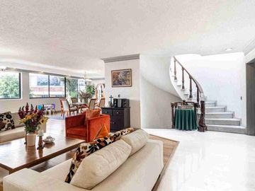 CASA EN VENTA LOMAS DE TECAMACHALCO