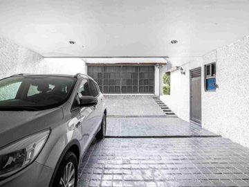 CASA EN VENTA LOMAS DE TECAMACHALCO