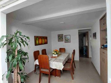 VENTA HERMOSA CONFORTABLE CASA 2 PLANTAS EXTERNA CANEY SUR CALI