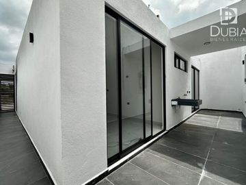 ¡Estrena casa de 1 PISO en Fracc Privado!