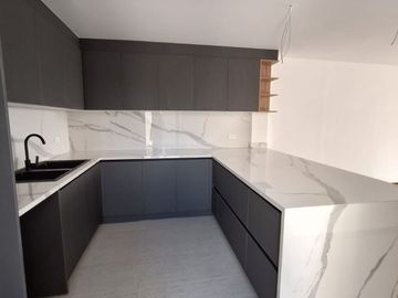 VENTA HERMOSAS CASAS POR ESTRENAR SECTOR NAYON