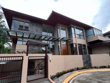 FOR SALE: PREMIUM 2 STOREY MODERN HOUSE & LOT WITH BASEMENT PARKING