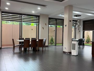 FOR SALE: PREMIUM 2 STOREY MODERN HOUSE & LOT WITH BASEMENT PARKING