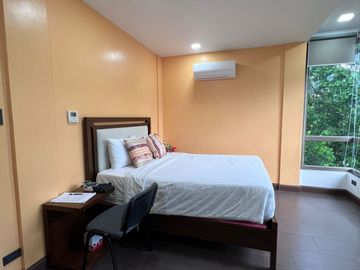 FOR SALE: PREMIUM 2 STOREY MODERN HOUSE & LOT WITH BASEMENT PARKING