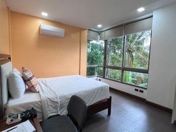 FOR SALE: PREMIUM 2 STOREY MODERN HOUSE & LOT WITH BASEMENT PARKING