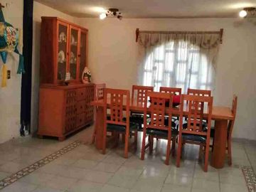 SE VENDE AMPLIA CASA SANTA ROSA DE LIMA CUAUTITLAN IZCALLI