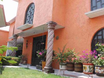 SE VENDE AMPLIA CASA SANTA ROSA DE LIMA CUAUTITLAN IZCALLI