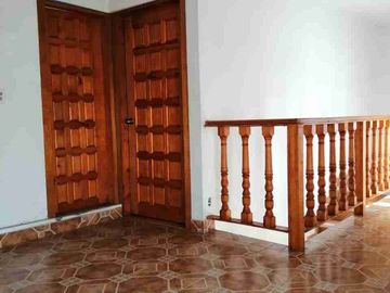 SE VENDE AMPLIA CASA SANTA ROSA DE LIMA CUAUTITLAN IZCALLI