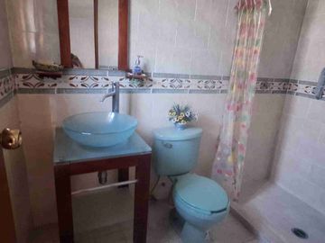 SE VENDE AMPLIA CASA SANTA ROSA DE LIMA CUAUTITLAN IZCALLI
