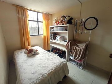 Casa en Venta 2 pisos: Uyumbicho Centro; Cantón Mejía