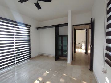VENDO CASA EN COL. RICARDO FLORES MAGÓN