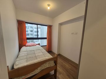 🏡 VENDO DPTO. 3DORMITORIOS MAS ESTACIONAMIENTO, EN LA AURORA ESTE, SURQUILLO  ¡Tu depa soñado frente a Miraflores te espera! 🌇✨