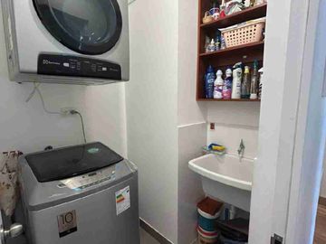 🏡 VENDO DPTO. 3DORMITORIOS MAS ESTACIONAMIENTO, EN LA AURORA ESTE, SURQUILLO  ¡Tu depa soñado frente a Miraflores te espera! 🌇✨