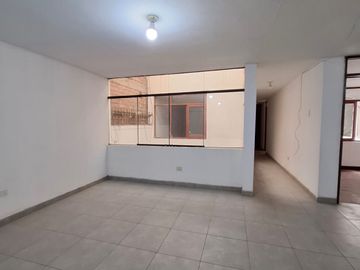 VENTA CASA EN CHORRILLOS FRENTE A LA UPC!! ATENCIÓN INVERSIONISTA!!