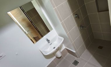 For Sale Condo in Pasay City near De La Salle Manila University