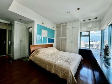 Repriced! 2BR Unit For Sale - One Legazpi Park