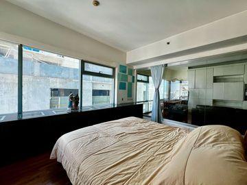 Repriced! 2BR Unit For Sale - One Legazpi Park