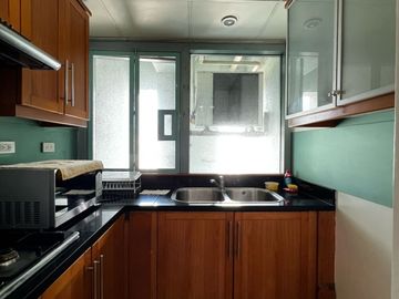 Repriced! 2BR Unit For Sale - One Legazpi Park