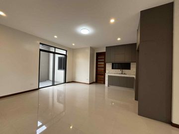 Ready for occupancy house and lot for sale in vermont mayamont antipolo city marcos highway masinag