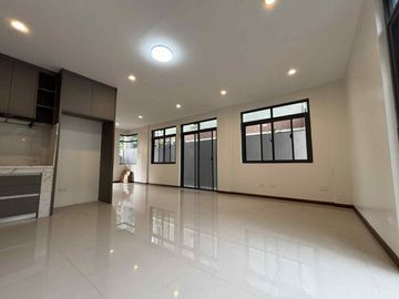 Ready for occupancy house and lot for sale in vermont mayamont antipolo city marcos highway masinag