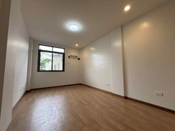 Ready for occupancy house and lot for sale in vermont mayamont antipolo city marcos highway masinag