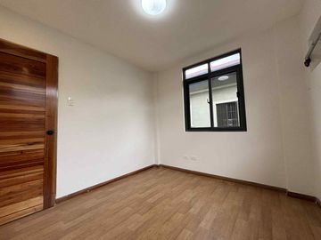 Ready for occupancy house and lot for sale in vermont mayamont antipolo city marcos highway masinag