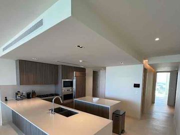 Venta VIP: Departamento amueblado en SLS Puerto Cancún - 4 recámaras, amenities de lujo