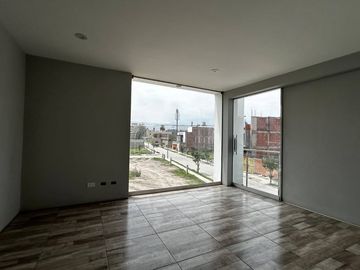 Venta Casa Esquina - En La Herrería El Corazón De Arequipa