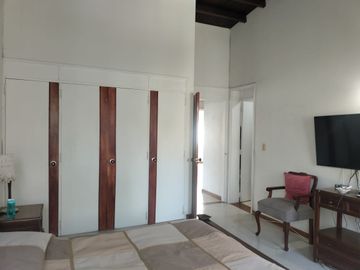 Apartamento  en venta,  La  Aguacatala, Poblado, Medellin, Antioquia