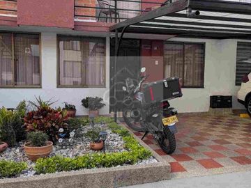 Vendo Espectacular Casa En Unidad Cerrada . Dosquebradas