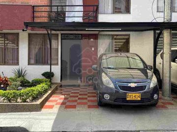Vendo Espectacular Casa En Unidad Cerrada . Dosquebradas