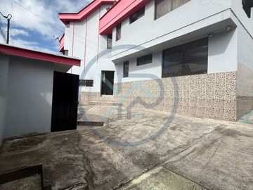 PROPIEDAD RENTERA EN VENTA, UBICADA EN EL NORTE DE QUITO SAN CARLOS, BARRIO EL PORVENIR