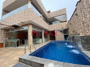 ID: 1142599 Venta Cas De Playa Con Piscina Punta Negra