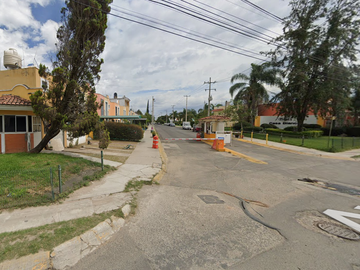 CASA DE RECUPERACIÓN BANCARIA EN AV. CASA BLANCA, FRACC. REAL CASA BLANCA, ZAPOPAN, JALISCO. ¡NO SE ACEPTAN CRÉDITOS!