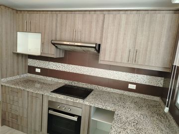 CASA EN VENTA, SECTOR ARMENIA 1, $150000