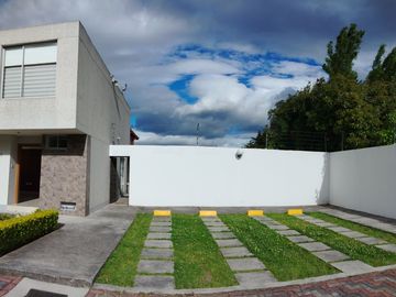 CASA EN VENTA, SECTOR ARMENIA 1, $150000
