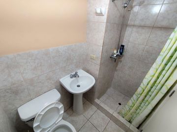 Se Vende Departamento Cochera En Condominio El Aire
