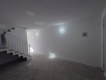 CASA EN VENTA, VILLA DEL REY HUHUETOCA
