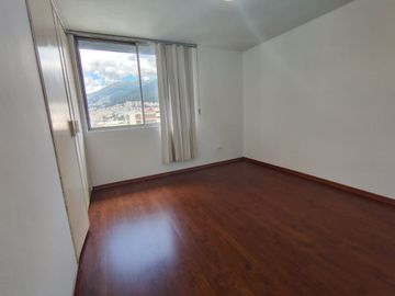 Departamento en Quito Av. Amazonas y el Inca