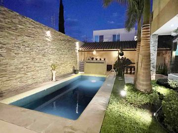 CASA EN VENTA EN PEDREGAL DEL GIGANTE