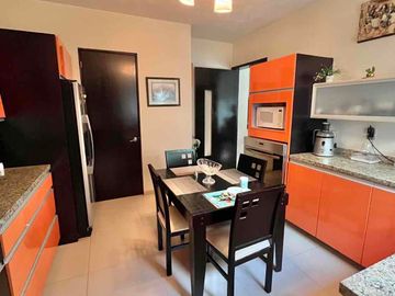 CASA EN VENTA EN PEDREGAL DEL GIGANTE