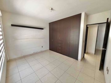 CASA EN VENTA EN QUINTA LOS NARANJOS