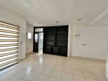 CASA EN VENTA EN QUINTA LOS NARANJOS