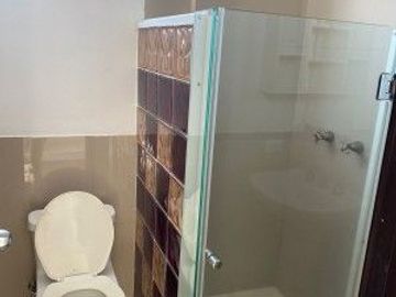 CASA EN VENTA, SECTOR SANTA ROSA TUMBACO, $267000
