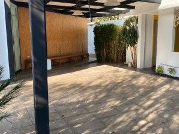 CASA EN VENTA, SECTOR SANTA ROSA TUMBACO, $267000